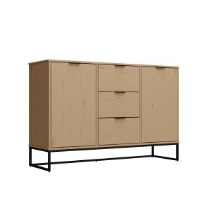 NORDIC LIVING COLLECTION Modern byr� tillverkad av massiv furu, lackerad i Oak Colori. Stabilt stativ tack vare svart metallram, h�gkvalitativa svarta metallhandtag, gott om f�rvaringsutrymme med 3 l�dor, 2 d�rrar med en hylla inuti.