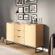 NORDIC LIVING COLLECTION Moderne kommode laget av heltre furu, lakkert i Oak Colori. Stabilt stativ takket v�re en svart metallramme, h�ndtak i svart metall av h�y kvalitet, god oppbevaringsplass med 3 skuffer, 2 d�rer med en hylle inni.