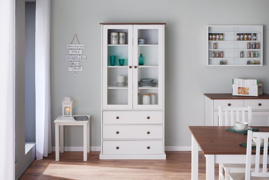 NORDIC LIVING COLLECTION FSC vitrineskap Westerland hvitt, 2 d�rer og 3 skuffer