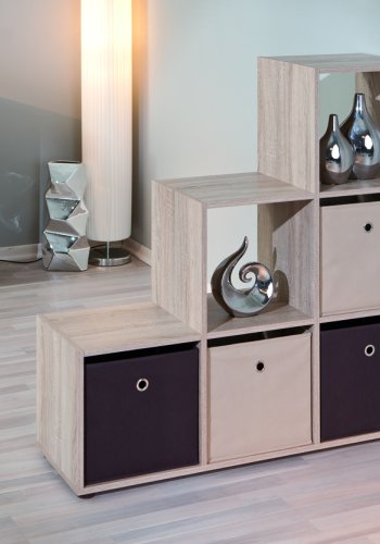 NORDIC LIVING COLLECTION Den platsbesparande l&ouml;sningen f&ouml;r snygg f&ouml;rvaring. Hopf&auml;llbar och robust f&ouml;r en organiserad och livfull inredning.