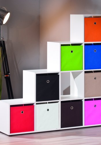 NORDIC LIVING COLLECTION Den platsbesparande l&ouml;sningen f&ouml;r snygg f&ouml;rvaring. Hopf&auml;llbar och robust f&ouml;r en organiserad och livfull inredning.