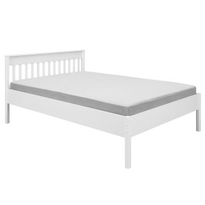NORDIC LIVING COLLECTION S�ng i massiv furu, vitlackerad, madrassm�tt 140x200 cm med huvudgavel. Inklusive ribbotten. Totalm�tt: 210 x 147 x 92 cm.