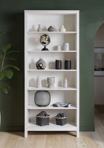 NORDIC LIVING COLLECTION Massiv furuhylle, XL-st�rrelse, hvitlakkert, med 5 hyller. Totalm�l: 85 x 39,5 x 197 cm.