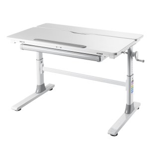 NORDIC LIVING COLLECTION Skrivbordet Frederik med h&ouml;jdjusterbar mekanism erbjuder en optimal kombination av s&auml;kerhet, funktionalitet och komfort f&ouml;r ditt barn. H&ouml;jden kan enkelt justeras mellan 56 och 76 cm tack vare en anv&auml;ndarv&auml;nlig vev, som &auml;r s&auml;krad med ett lock f&ouml;r att f&ouml;rhindra oavsiktliga justeringar. Maximal s&auml;kerhet s&auml;kerst&auml;lls ytterligare av handtagssystemet, som reglerar bordsskivans lutning och minimerar kl&auml;mrisken  bordsskivan kan endast justeras n&auml;r handtaget &auml;r aktiverat.