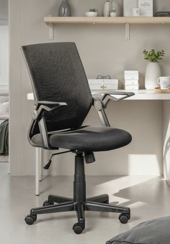 NORDIC LIVING COLLECTION Jilli Mesh snurrstol i svart med snurrsits, 5 lastberoende bromsade s&auml;kerhetshjul, f&auml;llbara armst&ouml;d, h&ouml;jdjusterbar via testad gaslyft