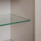NORDIC LIVING COLLECTION V&auml;ggsk�p i Sardegna Kashmir/Artisan Oak-finish med 2 d&ouml;rrar och 4 hyllplan, varav 2 i glas.