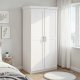 NORDIC LIVING COLLECTION Hakon skap i hvit furu med 2 d�rer og kassettd�rer, best�ende av 1 stort rom med klesstang, 1 hattehylle og PVC-h�ndtak