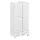 NORDIC LIVING COLLECTION Reutte lantlig garderob best�ende av 2 mjukst�ngande d�rrar, 2 l�dor med l�ttl�pande metallskenor, 1 garderobsskena i metall och en hatthylla