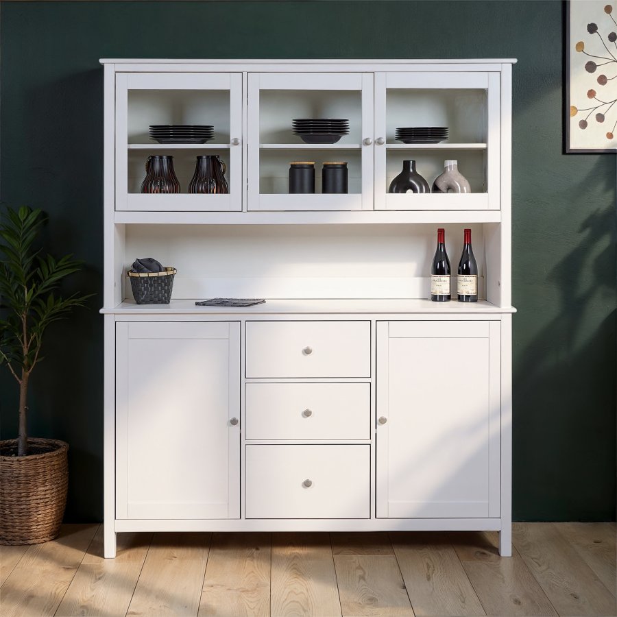NORDIC LIVING COLLECTION  Vitrineskapplate i heltre furu, hvitlakkert, med 3 d�rer og 3 hyller. Totalm�l: 82 x 40 x 197 cm.