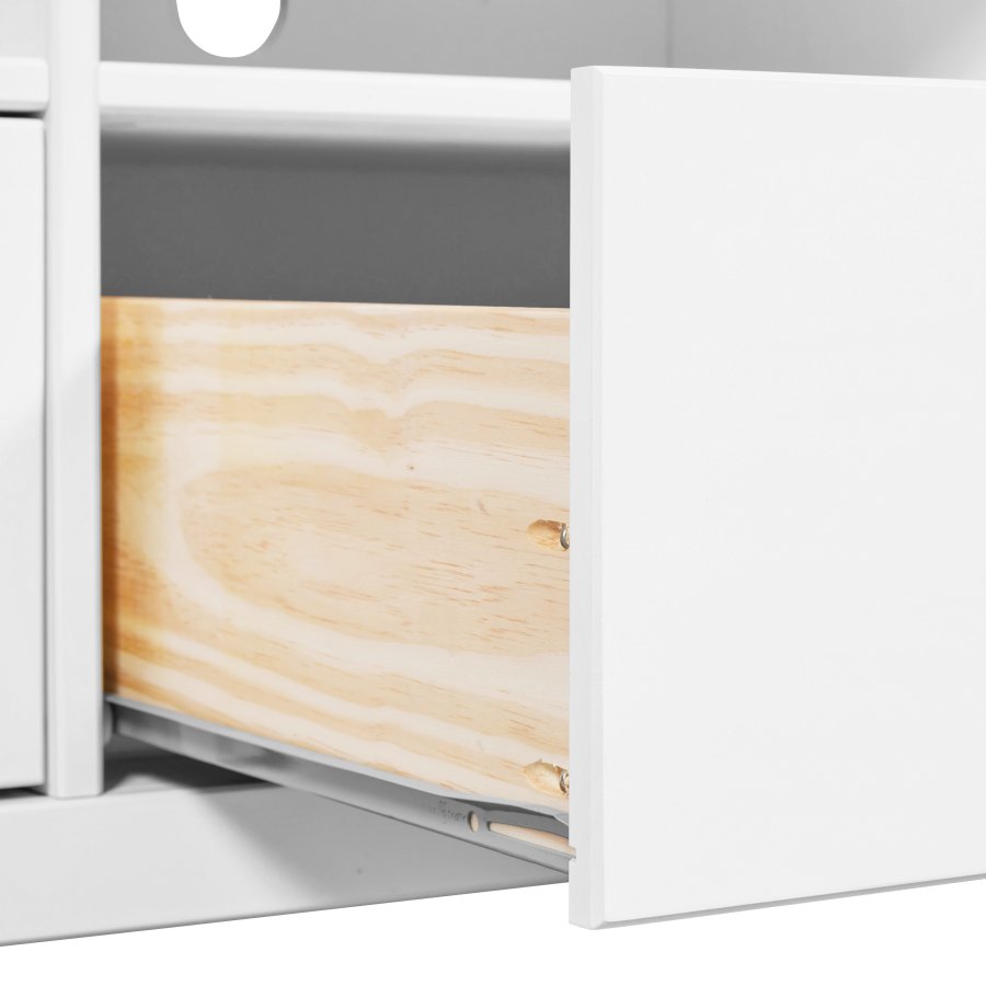 NORDIC LIVING COLLECTION  TV-sk�p i massiv furu med 3 l�dor och 3 hyllplan, vitlackerad. Totalm�tt: 160 x 45 x 57 cm.