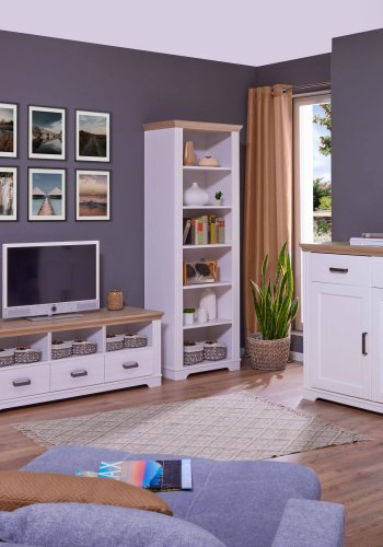 NORDIC LIVING COLLECTION Maluno kommode med 3 d�rer og 3 skuffer i heltre, hvitlakkert