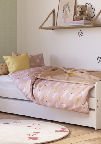 NORDIC LIVING COLLECTION Funktionss&auml;ng LEONIE '23 90x190 cm tillverkad av massivt tr&auml; i vitlack med ribbor i massivt tr&auml; och extra sovyta