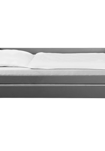 NORDIC LIVING COLLECTION Funktionss&auml;ng LEONIE '23 90x200 cm tillverkad av massivt tr&auml; i gr� lack med massiv tr&auml;botten och extra sovyta