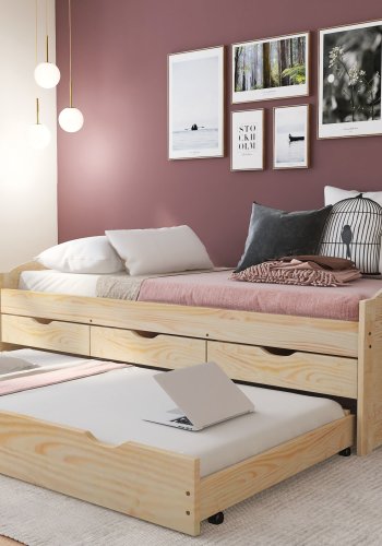 NORDIC LIVING COLLECTION Marinella funktionss&auml;ng 90x200 tillverkad av massivt tr&auml; i naturlack med 3 l�dor och extra sovyta inklusive ribbotten