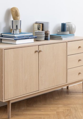 ACT NORDIC Aston sknk, m. 2 lger og 3 skuffer - hvidpigmenteret egefiner og eg