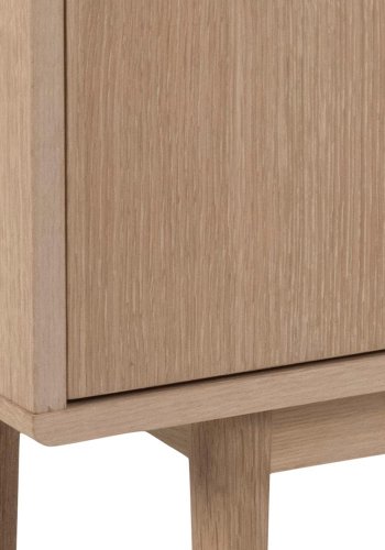 ACT NORDIC Aston sknk, m. 2 lger og 3 skuffer - hvidpigmenteret egefiner og eg