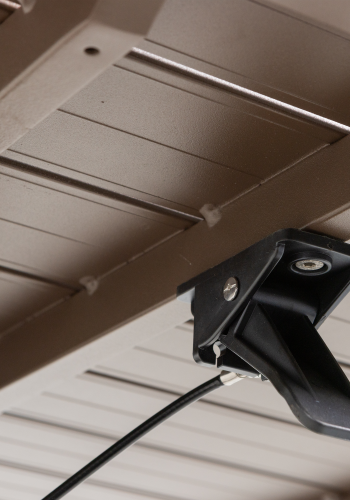 WOOOD Tesso h�ydejusterbart hagebord aluminium brun