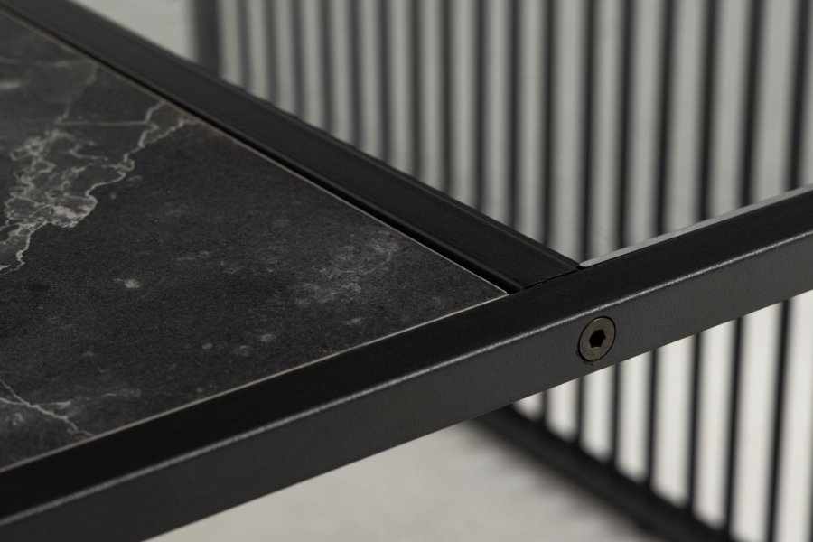 ACT NORDIC Strington Couchtisch, quadratisch – schwarzer Marmor, Melamin/Rauchglas und schwarzes Metall (80 x 80)