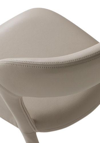 WOOOD Noble matstol l&auml;derlook beige