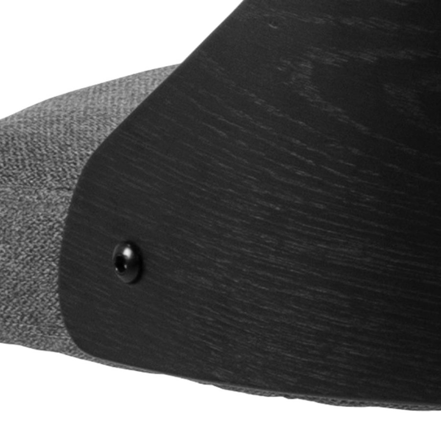 ACT NORDIC Lucy Barhocker, mit Rückenlehne, Fußstütze, Drehfunktion – dunkelgrauer Stoff und schwarzes Eichenfurnier/Metall