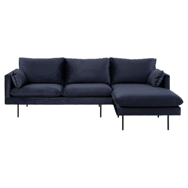 SOFAKONCEPT Cozy 2 pers. sofa, m. hjre chaiselong og 2 puder - mrkebl stof og sort metal
