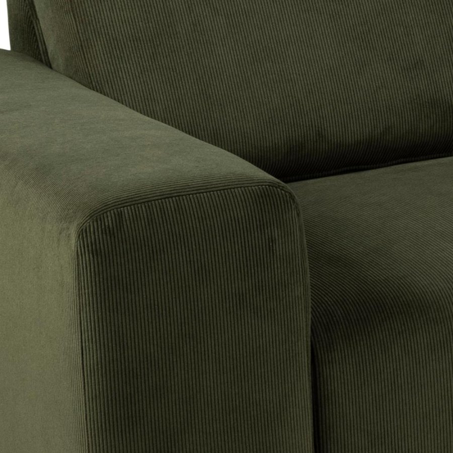 SOFAKONSEPT Noora 3-manns sofa, med hyre sjeselong - olivengrnt stoff og sort metall