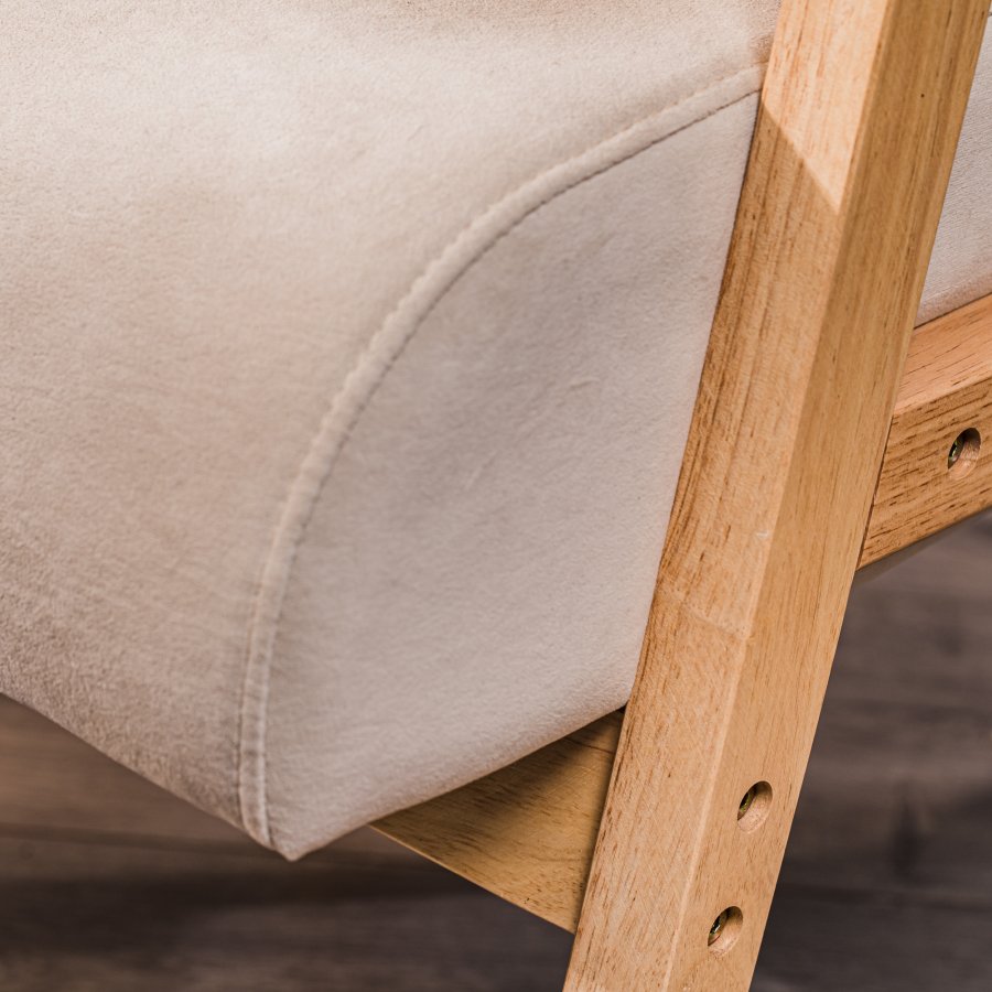 NORDLYS Louis loungestol, med armlener - beige flyel og naturlig bk