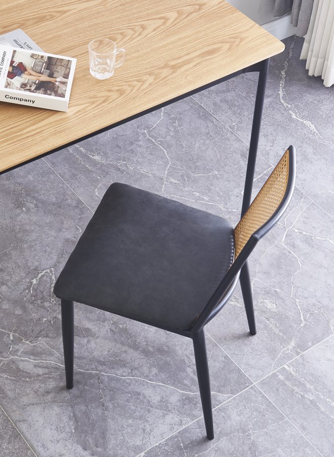 NORDLYS Osaka spisestuestol - rotting, semsket skinn og sort metall