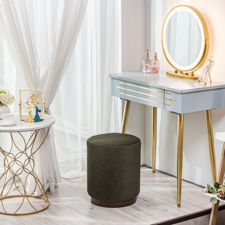 NORDLYS Soka Pouf, rund – brauner Samt und braunes Holz (35)