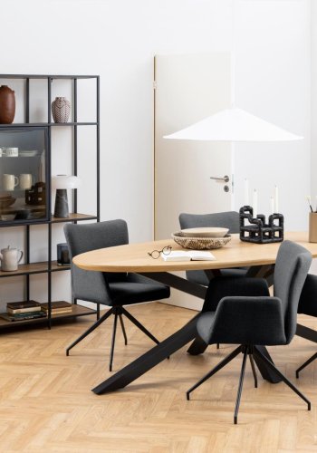 ACT NORDIC Heaven Esstisch, oval – natürliches Wildeichenfurnier und schwarzer Stahl (220x100)