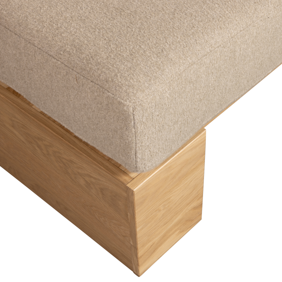 WOOOD EAT UP VÄGGBÄNK NATURLIG EK MED DYNOR BEIGE [fsc]