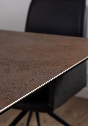 ACT NORDIC Irwine Esstisch, mit 1 Einlegeplatte - rostbraune Keramik/Glas und schwarzer Stahl (200/240x100)