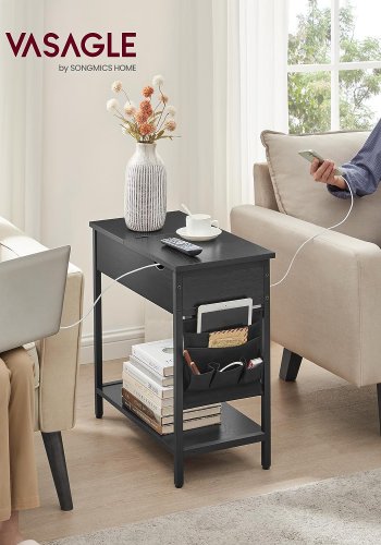 VASAGLE sidebord, m. strmuttak, USB-porter, 1 hylle, oppbevaring - sort sponplate/stl (60x31,5)