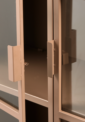 WOOOD Ronja XL vitrineskab, m. 2 lger og 4 hylder - glas og militrbrun metal