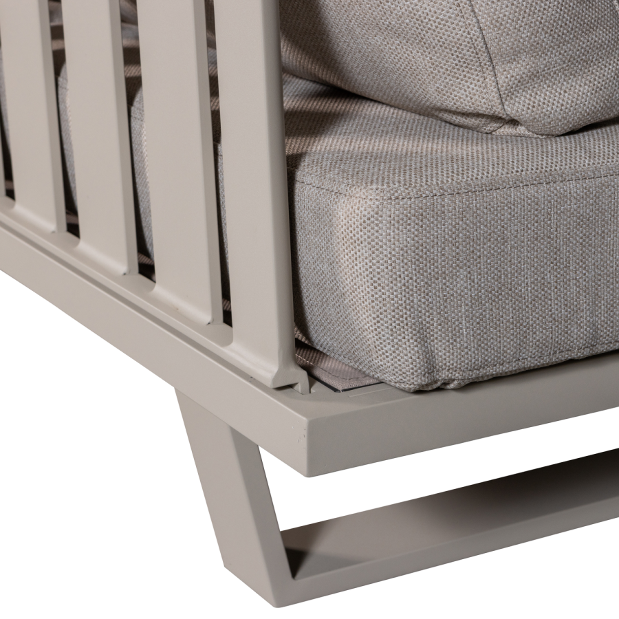 WOOOD BEAR 3-personers havebnk i aluminium, sand