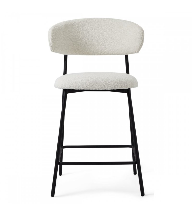 Barhocker Diana mit Rückenlehne und Fußstütze – weißer Bouclé-Stoff und schwarzes Metall