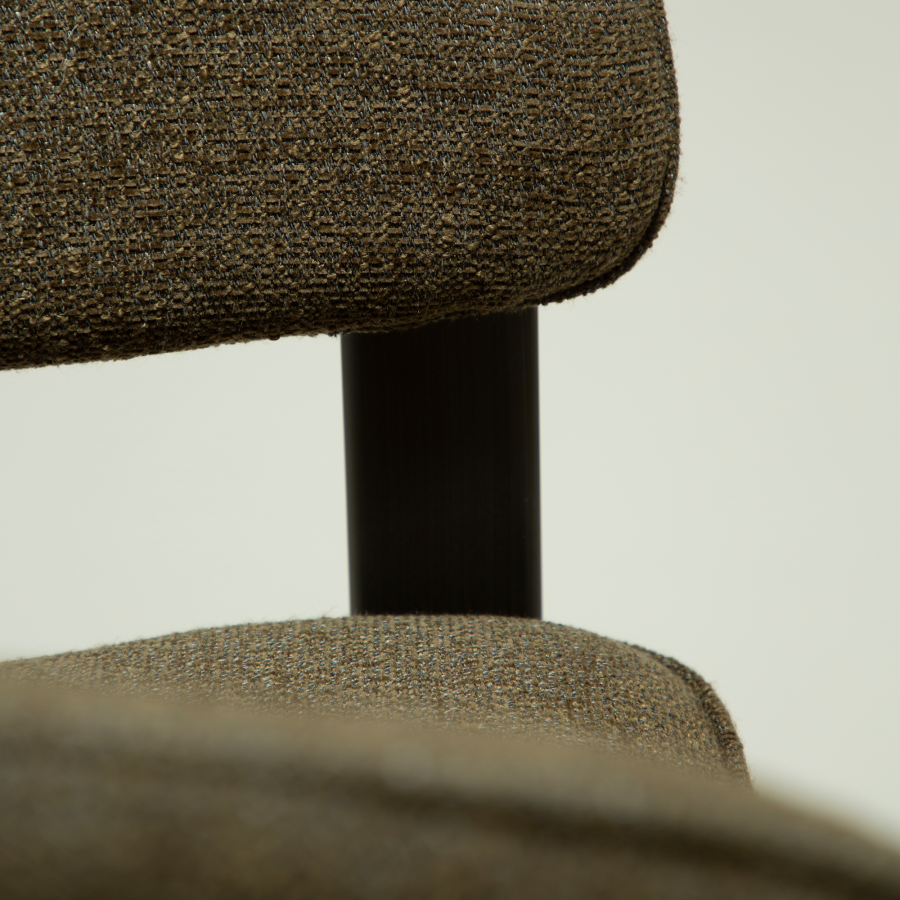 DAN-FORM Duct spisebordsstol, m. arml�n - m�rk olivengr�n boucl� stof og antik tin metal