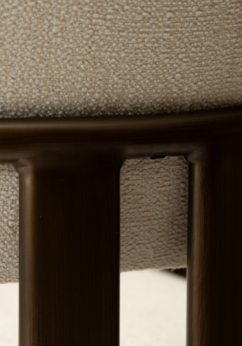 DAN-FORM Duct spisebordsstol, m. arml�n - beige boucl� stof og antik messing metal