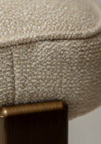 DAN-FORM Duct spisebordsstol - beige boucl� stof og antik messing metal