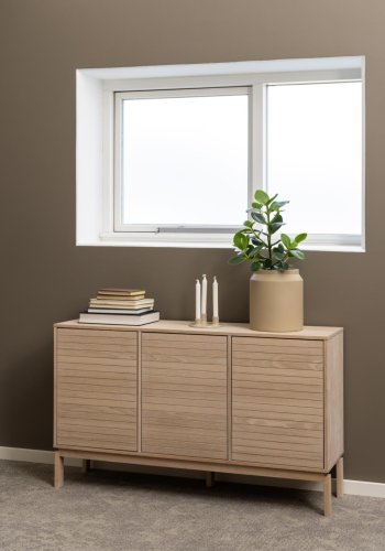 ACT NORDIC Linley sknk, m. 3 lger med lamel og 3 hylder - hvidpigmenteret egefinér og eg