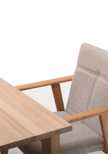 NocNoi Ven spisebordsstol med armln, stof og massivt hvidolieret egetr