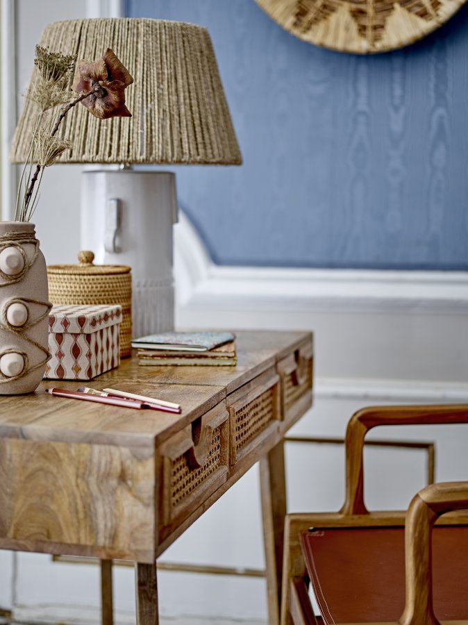 BLOOMINGVILLE Rama bordlampe - jute og hvitt steinty