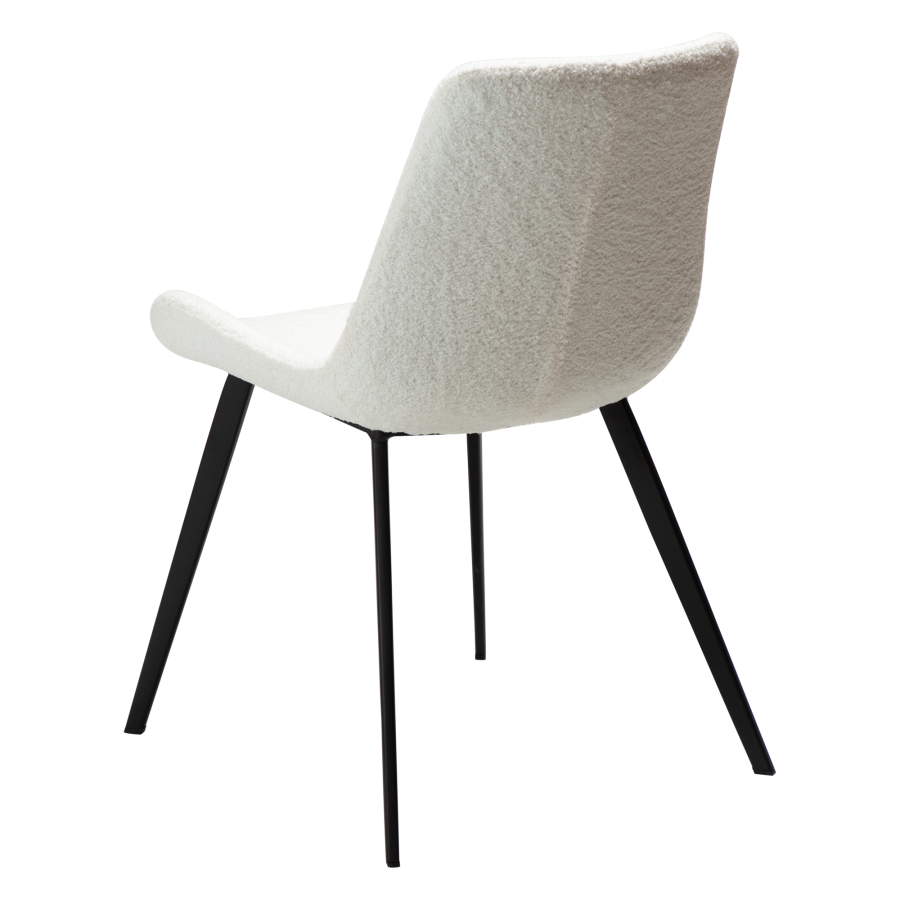 DAN-FORM Hype spisebordstol - hvit/beige RPES bouclé stoff og sort stl