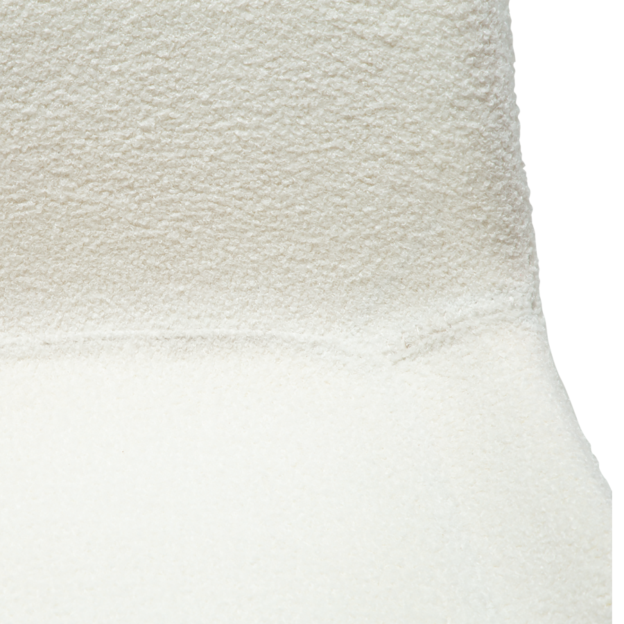 DAN-FORM Hype spisebordstol - hvit/beige RPES bouclé stoff og sort stl