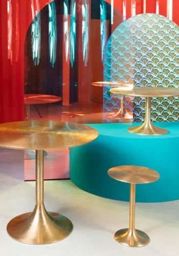 BOLD MNKEY Hypnotizing Rundt sidebord, rundt - gull aluminium (37)