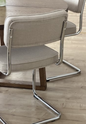 Rupert spisebordsstol - sand polyester stof og krom metal