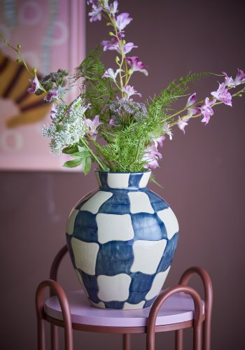 BLOOMINGVILLE Karierte Vase, Blau, Steingut (T20xH24 cm)