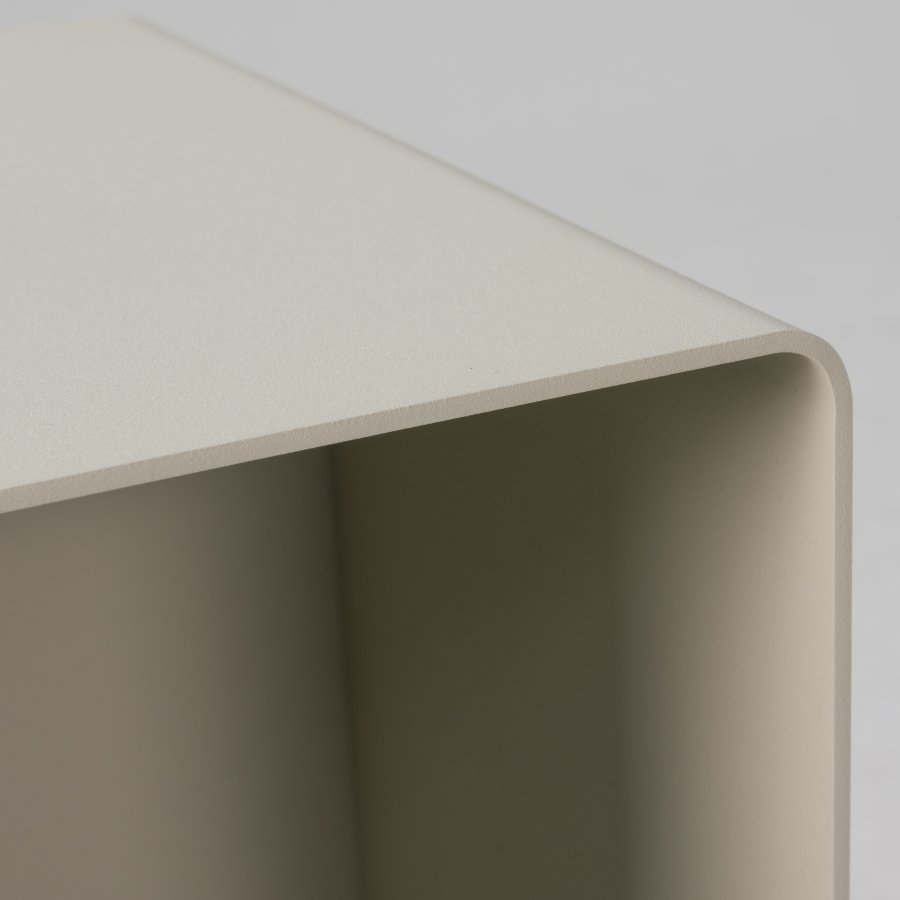 SPINDER - Niedriger Beistelltisch SLIDE