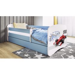 Babydreams juniorseng med racerbil, m. madras, sengehest, skuffe - hvid og bl laminat (180x80)