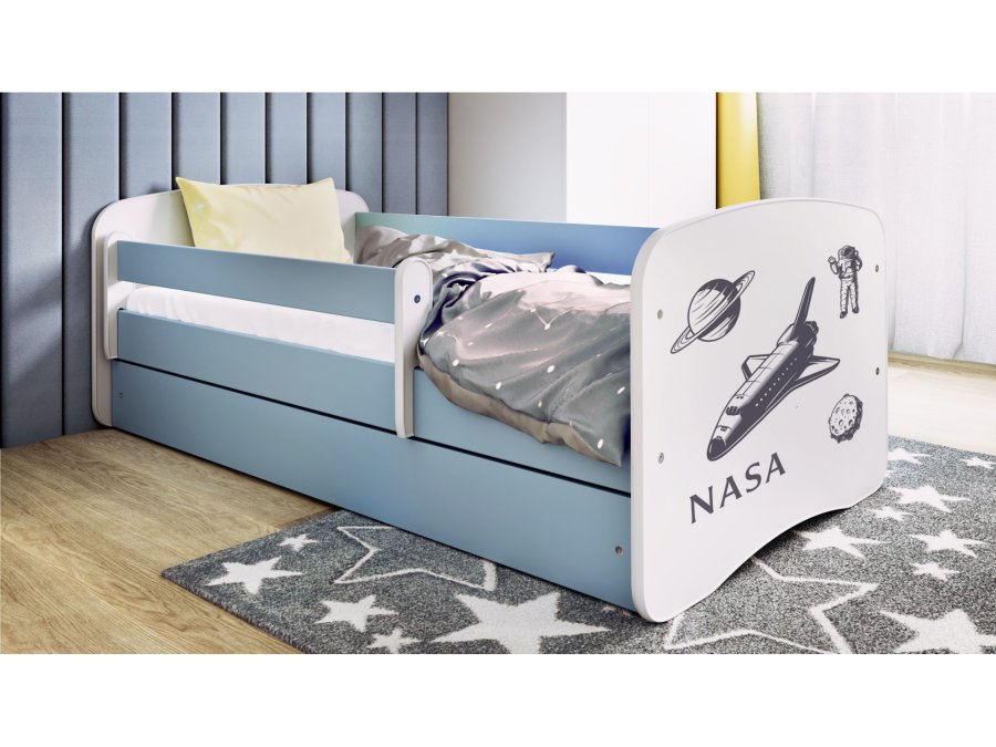 KOCOT KIDS Bett babydreams blue nasa mit Schublade mit Matratze 160/80